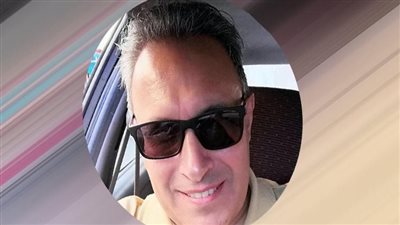 همهماتٌ وعذراءْ