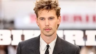 أوستن باتلر يكشف موقفه من لعب دور جيمس بوند