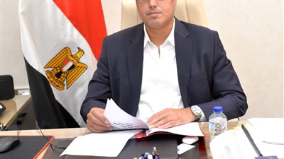 نائب محافظ الدقهلية يبحث طلبات التصرف الخاصة بمستثمري المنطقة الصناعية في جمصه