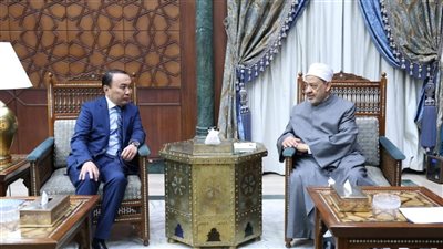 كازاخستان تجدِّد دعوتها لشيخ الأزهر للمشاركة في افتتاح قمَّة زعماء الأديان