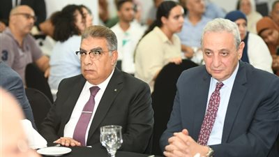  محافظ الدقهلية يشهد احتفالية تكريم أوائل الحاصلين علي منح الجامعة الألمانية 