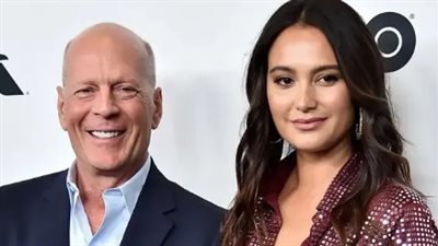 إيما هيمينج تكشف آخر تطورات الحالة الصحية لبروس ويليس: 