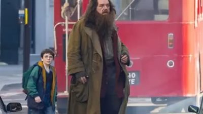 مخرج أفلام هاري بوتر يعلق على إنتاج مسلسل من نفس السلسلة: إعادة بلا جديد 