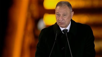 دوامة الأزمات تضرب النادي الأهلي