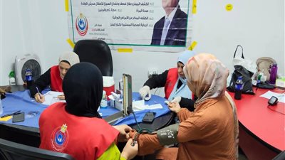 قافلة طبية موسعة لخدمة أكثر من ٢٠٠٠ عامل بالإسماعيلية 