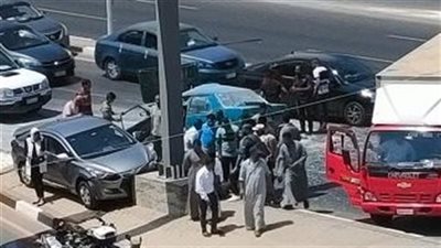 تصادم ميكروباص وربع نقل بكفر أبو جمعة بقليوب دون إصابات أو وفيات