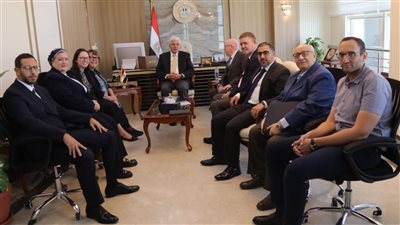 بحث آليات إنشاء فرعي جامعتي أدنبرة نابيير وكوين مارجريت في مصر