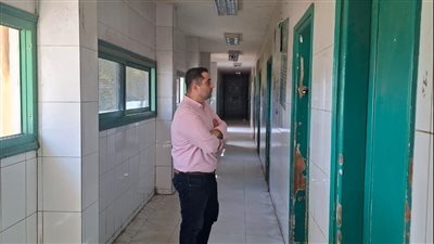 وكيل وزارة الصحة بقنا يتفقد وحدة الغربي بهجورة ويُحيل المتغيبين للتحقيق