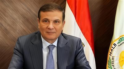 وزير الزراعة يوجه بتكثيف جهود دعم مزارعي الأرز في موسم الحصاد