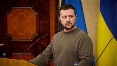 زيلينسكي ومودى يتحدثان قبيل قمة شي جين بينج في شنغهاي