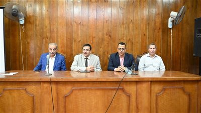جامعة الفيوم تدرب الكوادر الإدارية بكلية دار العلوم