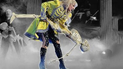 ليدي جاجا تخطف الأضواء مجددًا في MTV VMAs بعد غياب خمس سنوات