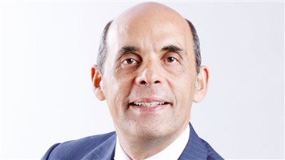 طارق فايد يتسلم مهام رئاسة المصرف المتحد بعد استقالة «القاضى»