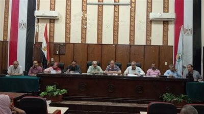 وكيل تعليم أسيوط يؤكد استمرار مقابلات لجنة القيادات الوسطى حتى 7 سبتمبر