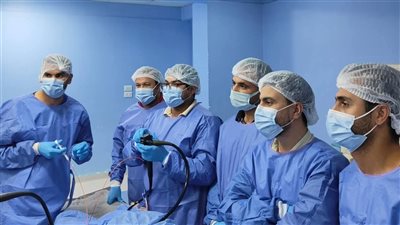 وحدة مناظير بلبيس تحقق إنجازاً طبياً جديداً بإجراء 8 عمليات في يوم واحد