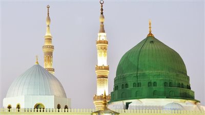 المولد النبوي الشريف.. بهجةٌ بالرحمة المهداة وفرحٌ بقدوم سيد الخلق