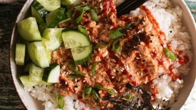 سلطة التونة والأرز الباردة.. المقادير وطريقة التحضير