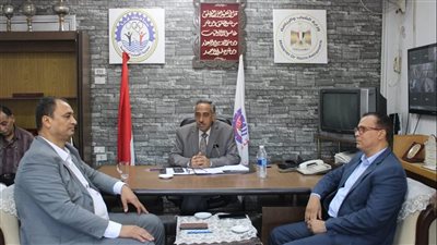 وكيل الشباب والرياضة بقنا يجتمع مع مدير الادارات.. لهذا السبب