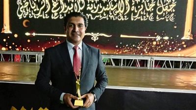 تكريم نائب رئيس الاتحاد الدولي للميني فوتبول بجائزة الإسكندرية للإبداع الرياضي 