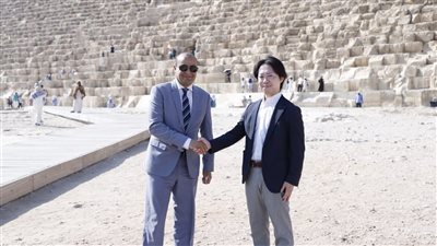 تركيب أجهزة تنقية الهواء بتقنية البلازما كلاستر داخل هرم الملك خوفو