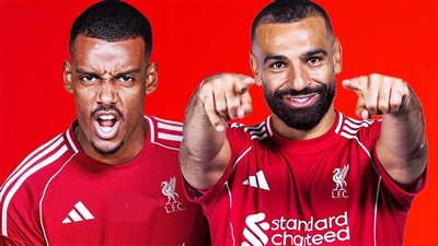 إيزاك: سعيد بمجاورة محمد صلاح في هجوم ليفربول