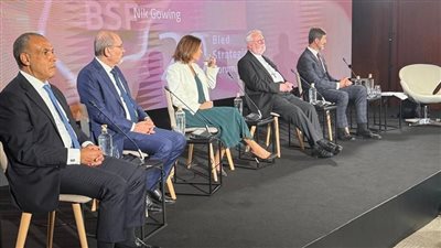 وزير الخارجية يشارك في جلسة نقاشية بمنتدى بليد في سلوفينيا