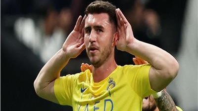 بشكتاش يتواصل مع وكيل لابورت لحسم الصفقة بنظام الإعارة