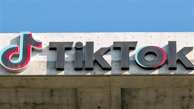 تيك توك يقتحم عالم المراسلة.. رسائل صوتية وصور وفيديو قريبًا للمستخدمين