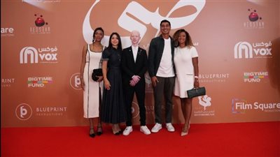 نجوم الفن يتألقون في العرض الخاص لفيلم “ضي”: قصة أمل مستوحاة من صوت محمد منير