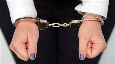 نيابة الرمل تواصل تحقيقاتها مع  سيدة  لانتحالها صفة طبيبة تجميل