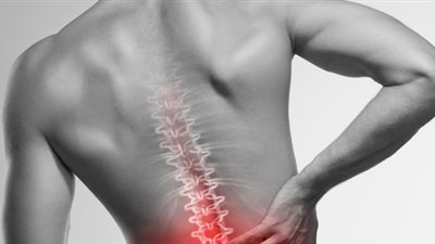 آلام الظهر.. أسبابها وكيفية التعامل معها