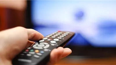 باحثون يوضحون أضرار قضاء ساعات طويلة وراء شاشات التلفاز