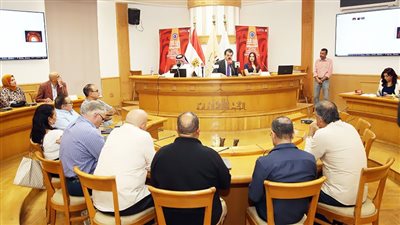 «التجريبى» يناقش الإبداع البشرى واستخدام الذكاء الاصطناعى بالمسرح