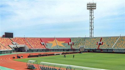 بالصور .. شاهد ملعب ٤ أغسطس الذي يستضيف لقاء مصر وبوركينا فاسو