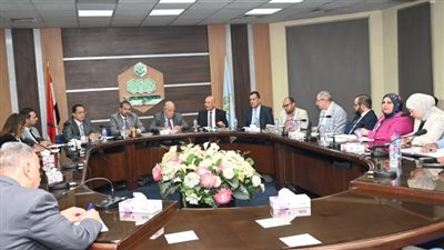 ضوابط جديدة لترشيد المياه بالمناطق الصناعية بالعاشر من رمضان