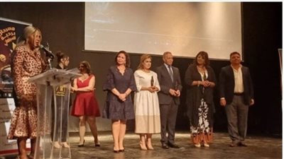 مهرجان بردية السينمائي يكرّم نجوم الفن ويحتفي بوحيد حامد