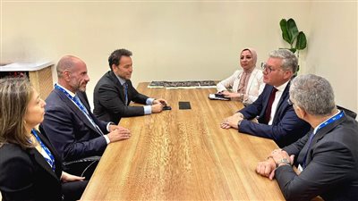 وزير البترول يبحث مع شلمبرجير العالمية التعاون في تطوير البحث عن البترول والغاز