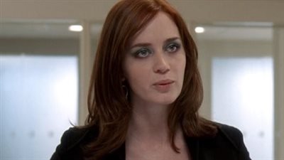 إيميلي بلانت تعود إلى عالم الموضة وتستأنف 