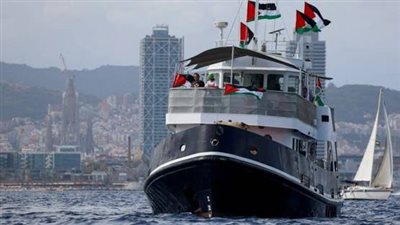 هجوم بطائرة مسيّرة يستهدف قاربًا لأسطول 