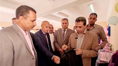 وكيل تعليم كفرالشيخ يفتتح معرض 