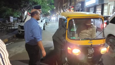 ضبط 36 مركبة توكتوك و6 دراجات نارية مخالفة بدسوق