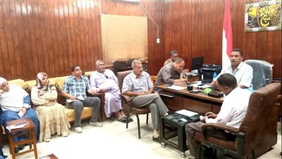 تعليمية قوص تناقش جاهزية المدارس لبدء العام الدراسي الجديد