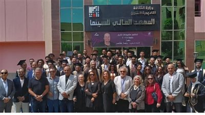رئيس أكاديمية الفنون تشهد تحكيم مشروعات تخرج طلاب المعهد العالي للسينما