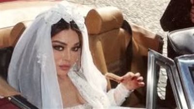 بعد انفصال دام 12 عامًا .. هيفاء وهبي تطل بالأبيض  (صور) 