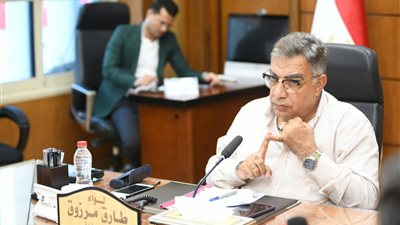 محافظ الدقهلية يعقد اجتماعًا موسعًا مع قيادات التعليم استعدادًا للعام الدراسي الجديد