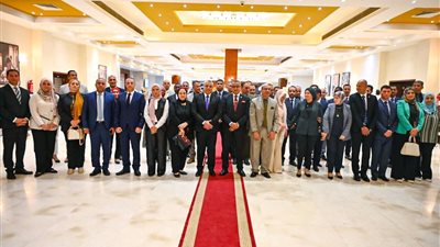 محافظ جنوب سيناء يلتقى وفد كلية الحرب العليا بالأكاديمية العسكرية 