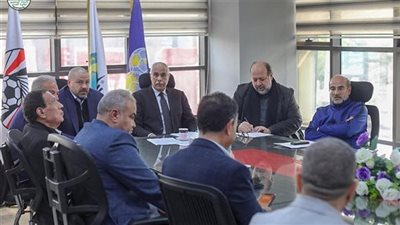 4 أندية تخاطب اتحاد الكرة بشأن أزمة تقنية الفيديو