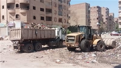 محافظة الجيزة: رفع ٩٤٠ طن مخلفات هدم وبناء من منطقة الكونيسة بالعمرانية