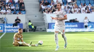 هاري كين وحلم الكرة الذهبية.. بين ضغط العمر وتحديات المنافسين الكبار