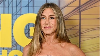 أسرار جمال جينيفر أنيستون على السجادة الحمراء.. شهرين من التحضيرات الصارمة